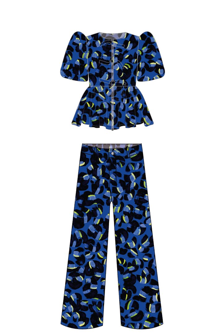 Set Coral in Blue