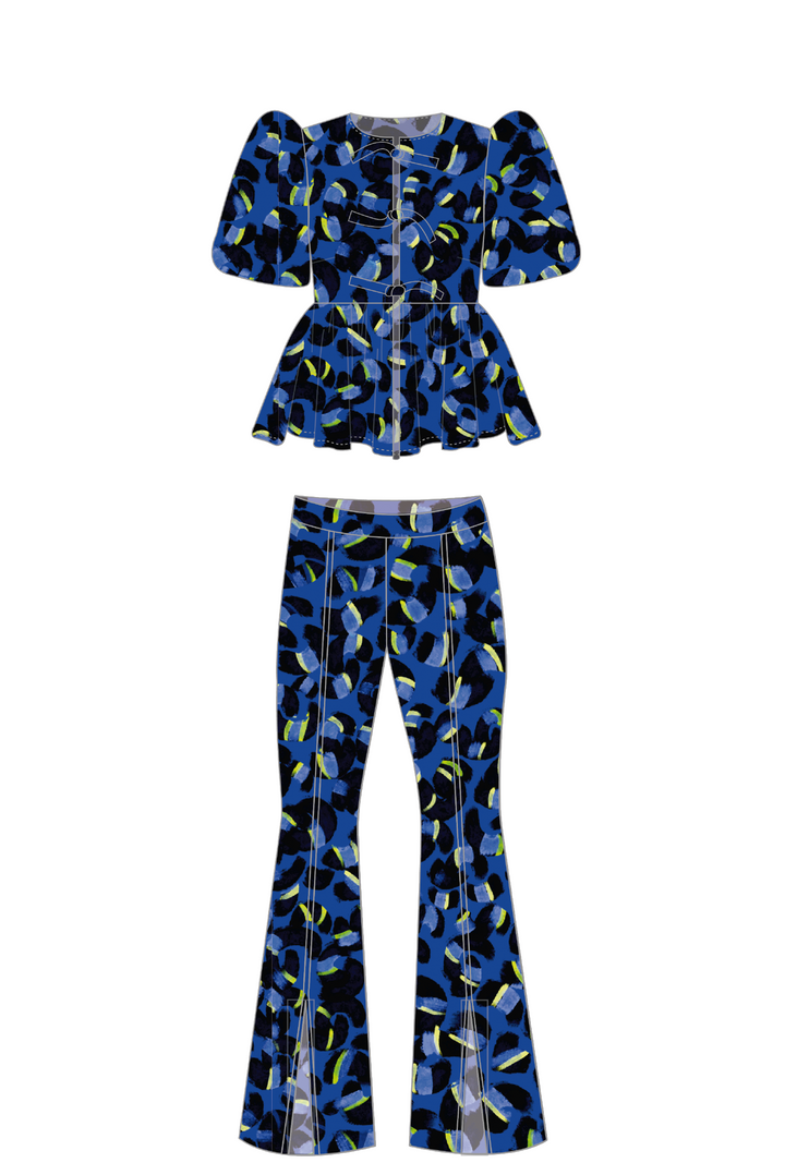 Set Coral in Blue