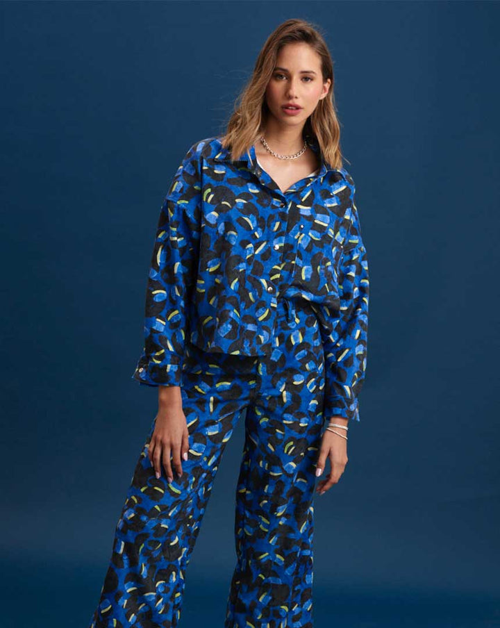 Set Coral in Blue
